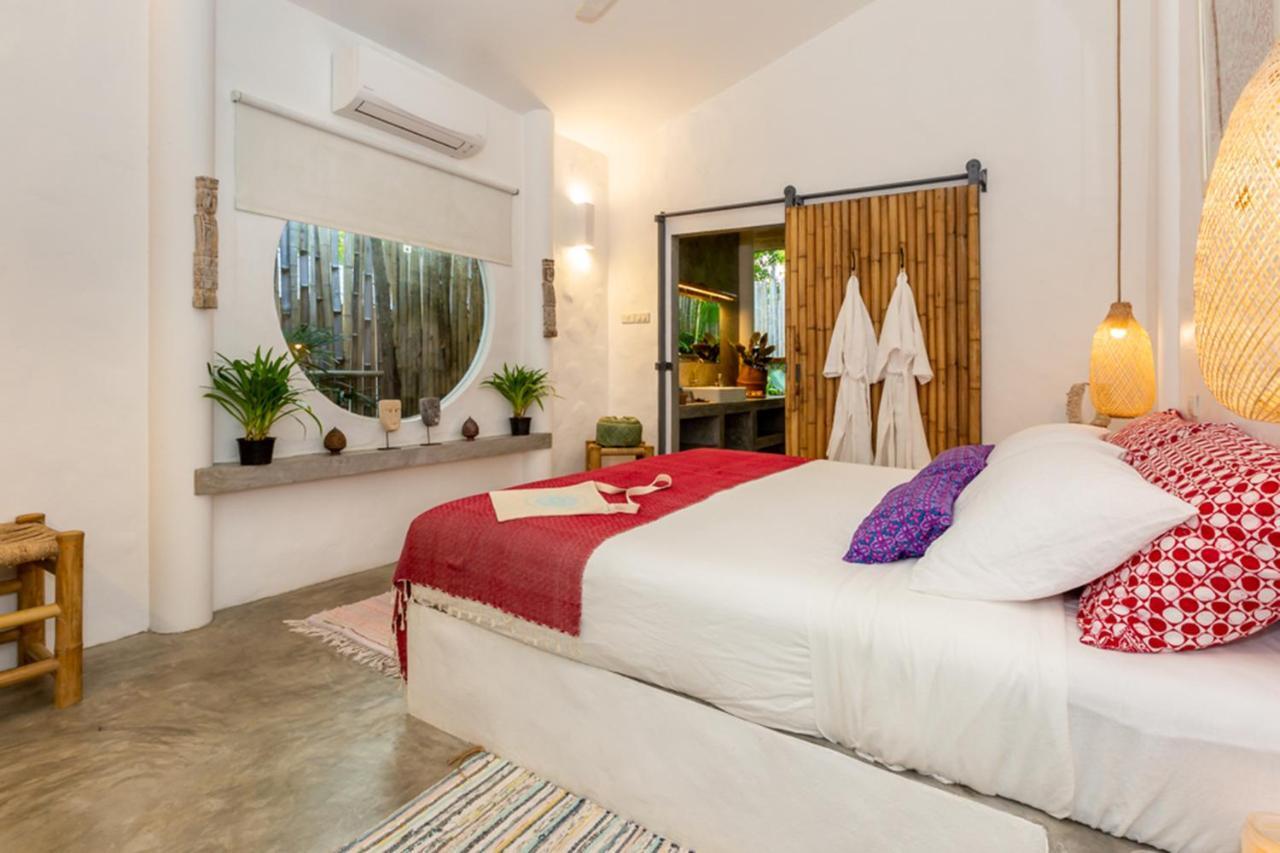 Dhyana Villas Hinkong Exterior photo